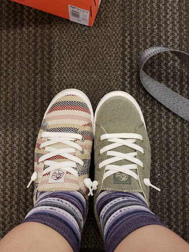 Shoe Store «DSW Designer Shoe Warehouse», reviews and photos, 4 S Tunnel Rd, Asheville, NC 28805, USA