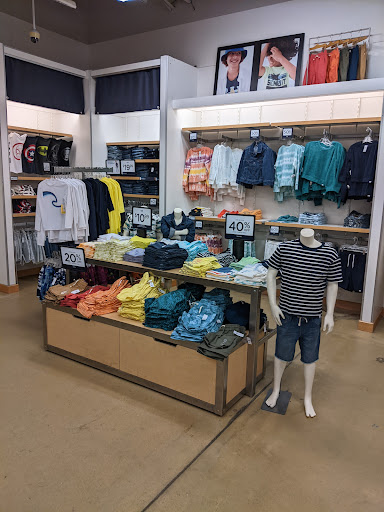 Clothing Store «Gap Outlet», reviews and photos, 424 Outlet Center Dr, Queenstown, MD 21658, USA