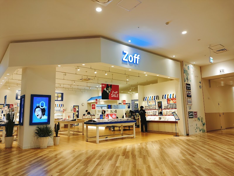 Zoff イーアス高尾店