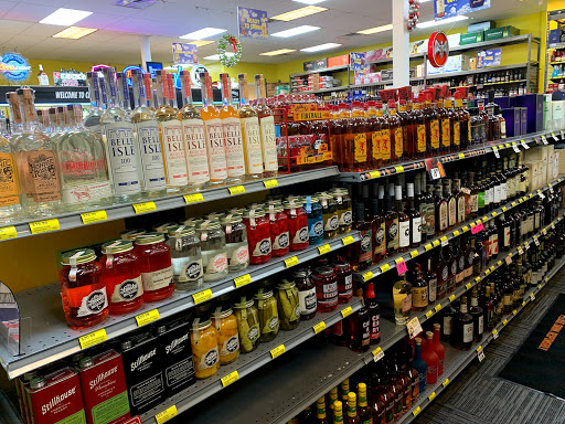 Liquor Store «Colonial Liquor & Wine», reviews and photos, 12100 E Colonial Dr, Orlando, FL 32826, USA