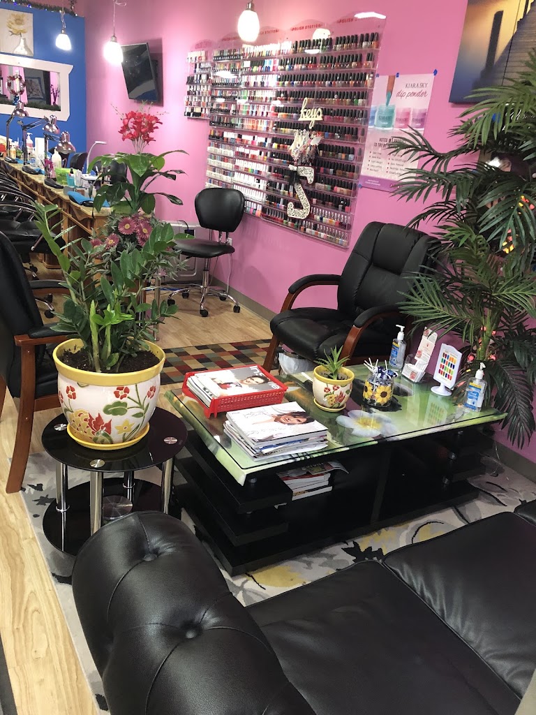 Studio 1 Hair Design & Tanning 01603