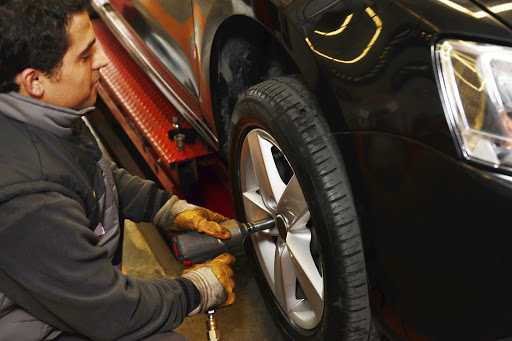 Tire Shop «Raben Tire & Auto Service», reviews and photos, 1724 Everly Brothers Blvd, Central City, KY 42330, USA