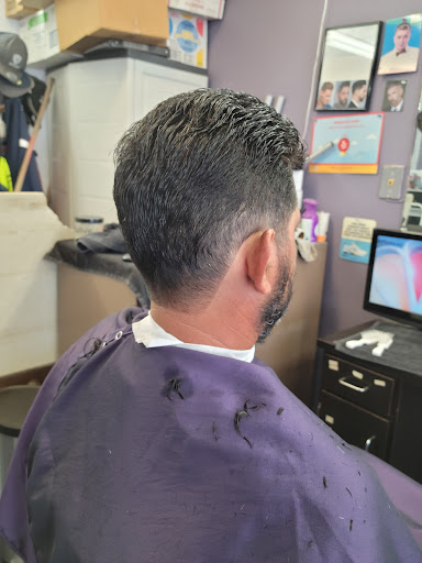 Barber Shop «Avo Barbershop», reviews and photos, 1034 W 6th St #103, Corona, CA 92882, USA