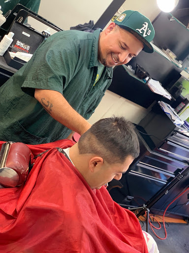 Barber Shop «Headlinerz Barbershop», reviews and photos, 1045 C St, Hayward, CA 94541, USA