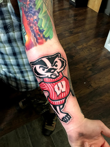 Explore bird tattoo ideas for men, creative tattoo ideas in Kingsford, available at Deft Tattoo Studio