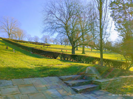 Cemetery «Jefferson Memorial Cemetery, Funeral Home and Crematory», reviews and photos, 301 Curry Hollow Rd, Pittsburgh, PA 15236, USA