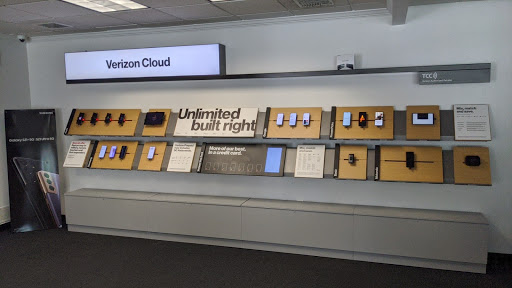 Cell Phone Store «Verizon Authorized Retailer, TCC», reviews and photos, 41 N Londonderry Square, Palmyra, PA 17078, USA