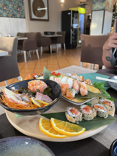 Yama sushi bar alvor em Alvor
