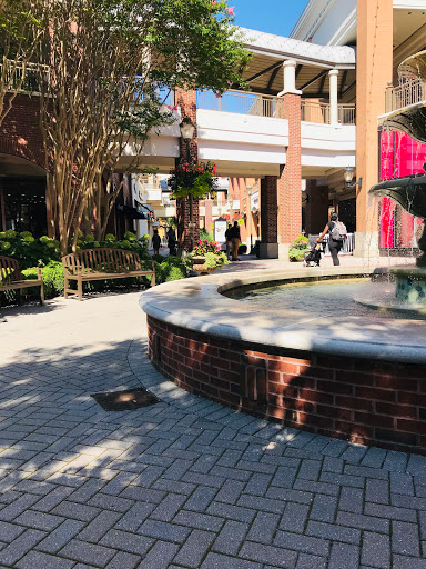 Computer Store «Apple Short Pump Town Center», reviews and photos, 11800 W Broad St, Henrico, VA 23233, USA