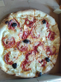Pizza du CHEZ STEEVE ( pizzeria) à Reynes - n°1