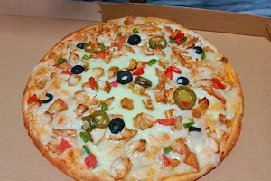 The Green Chilli Pizza point Hazro image