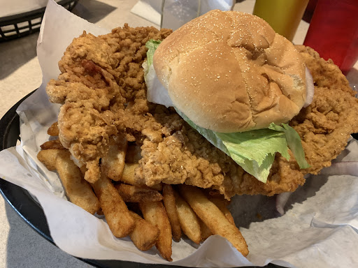 Bar & Grill «Hoosier Bar & Grill», reviews and photos, 4645 W Richland Plaza Dr, Bloomington, IN 47404, USA