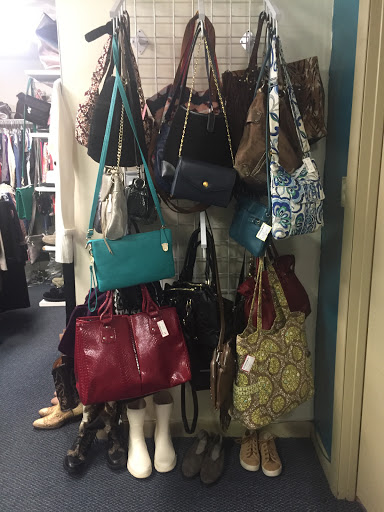 Consignment Shop «One More Time», reviews and photos, 406 Main St, Wakefield, RI 02879, USA