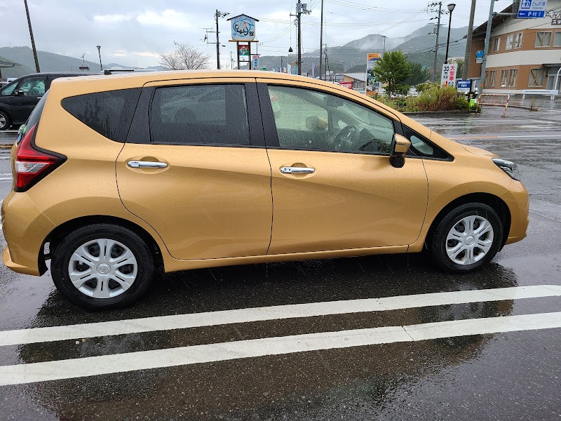 日産レンタカー 松山空港店