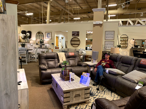 Furniture Store «Ashley HomeStore», reviews and photos, 1190 Capital Cir SE, Tallahassee, FL 32301, USA