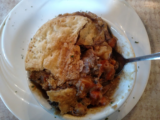 American Restaurant «D & R Depot», reviews and photos, 63 Lake St, Le Roy, NY 14482, USA