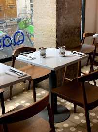 Atmosphère du Restaurant libanais Qasti Bistrot - Rue Saint-Martin à Paris - n°15