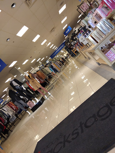 Shopping Mall «Huntington Mall Shopping Center», reviews and photos, 500 Mall Rd, Barboursville, WV 25504, USA