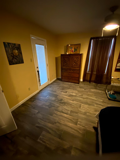 Furniture Store «The Liquidation Guys», reviews and photos, 15125 Interstate 35 Frontage Rd, Selma, TX 78154, USA