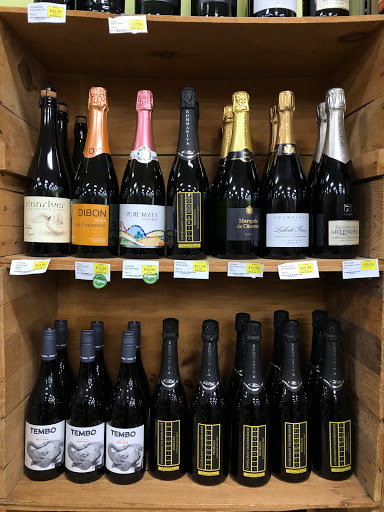 Health Food Store «Common Crow Natural Market», reviews and photos, 200 Eastern Ave, Gloucester, MA 01930, USA