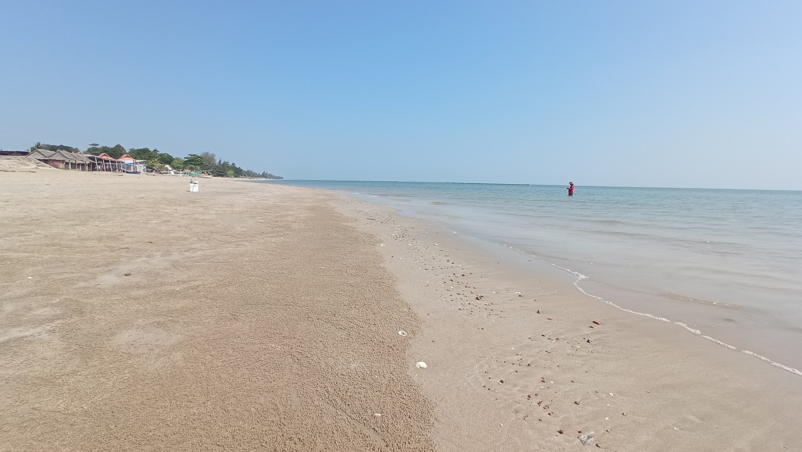 Foto de Chaosamran Beach - lugar popular entre os apreciadores de relaxamento