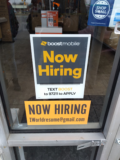 Telecommunications Service Provider «Boost Mobile Premier Store», reviews and photos, 2412 State St, East St Louis, IL 62205, USA