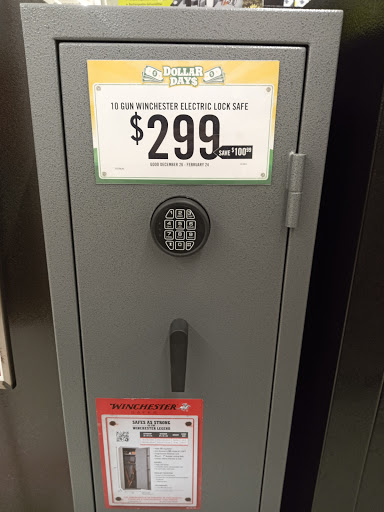 Home Improvement Store «Tractor Supply Co.», reviews and photos, 11181 Maple Ridge Rd, Medina, NY 14103, USA