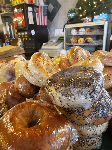 Coffee Shop «Lydig Coffee Shop», reviews and photos, 721 Lydig Ave, Bronx, NY 10462, USA