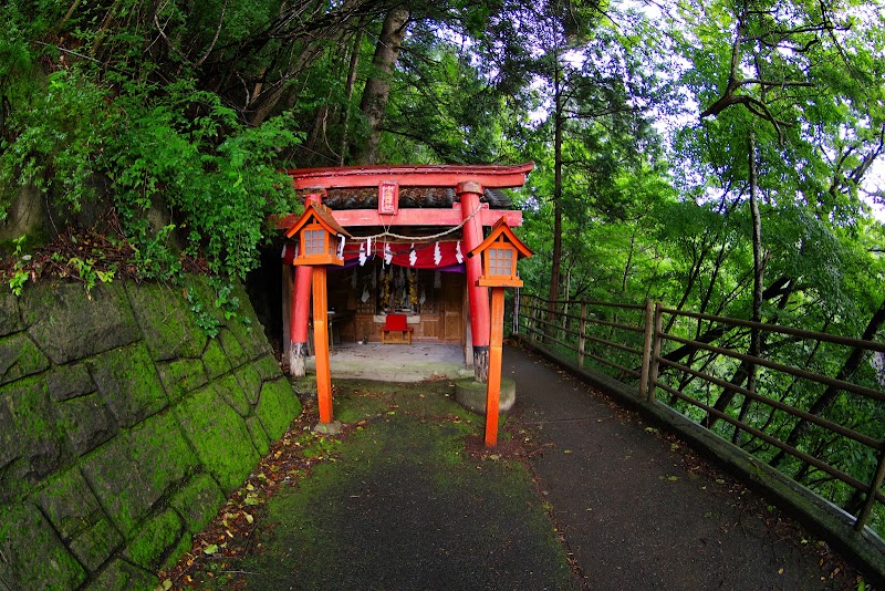 十二山神社