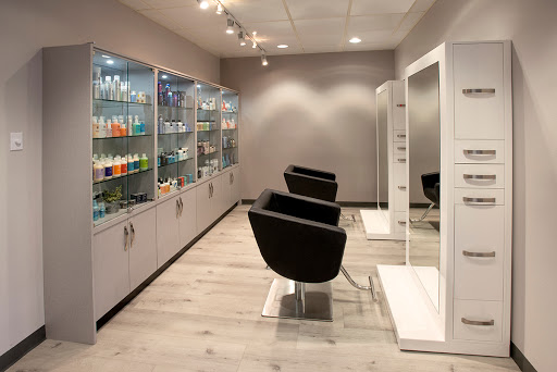 Beauty Salon «Pon International Hair Salon», reviews and photos, 5655 E La Palma Ave #140, Anaheim, CA 92807, USA