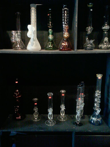 Tobacco Shop «Headrush Smoke Shop Inc», reviews and photos, 606 E 13th Ave, Denver, CO 80203, USA