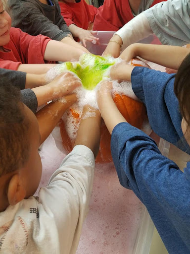 Day Care Center «KidsTown Drop-In Child Care Center», reviews and photos, 537 W Highlands Ranch Pkwy #110, Highlands Ranch, CO 80129, USA