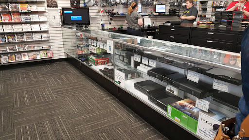 Video Game Store «Disc Replay Sterling Heights», reviews and photos, 44797 Schoenherr Rd, Sterling Heights, MI 48313, USA