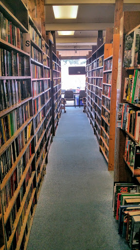 Book Store «Book Traders», reviews and photos, 6112 Quince Rd, Memphis, TN 38119, USA