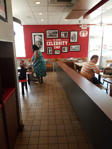 Shopping Mall «Highland Square», reviews and photos, 1010 Dunn Ave, Jacksonville, FL 32218, USA