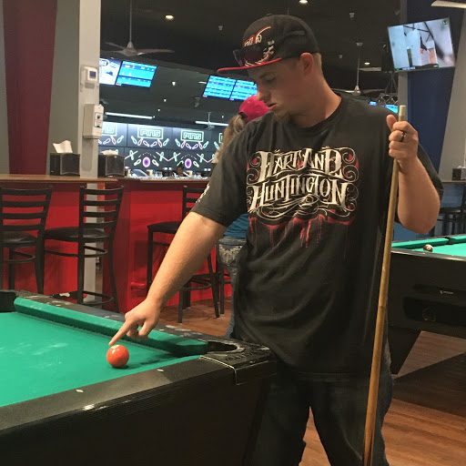 Bowling Alley «PINS Bowling Alley», reviews and photos, 2210 E Hwy 377