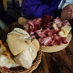 Photo n°1 de l'avis de Sherly.. fait le 10/11/2023 à 08:14 sur le  Aspen Pub à Cavalese