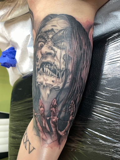 Tattoo Shop «Wingnut Tattoo & Piercing Studio», reviews and photos, 2022 N Ferry St #1201, Anoka, MN 55303, USA