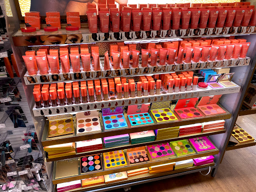 Hair Salon «Ulta Beauty», reviews and photos, 7777 Edinger Ave #130, Huntington Beach, CA 92647, USA