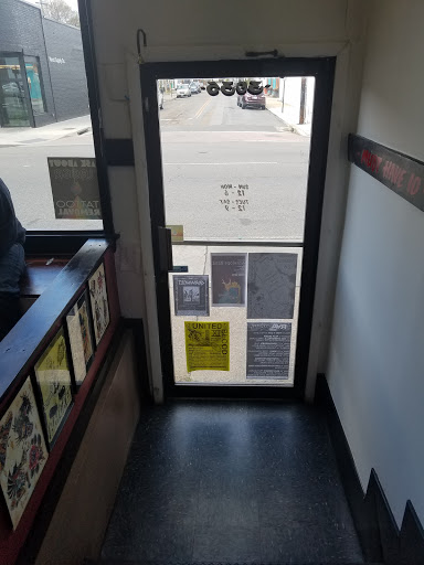 Tattoo Shop «Heroes & Ghosts Tattoo», reviews and photos, 3035 W Cary St, Richmond, VA 23221, USA