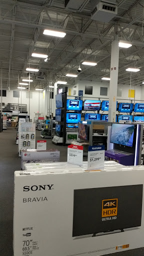 Electronics Store «Best Buy», reviews and photos, 26 Cypress St, Williston, VT 05495, USA