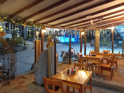 Restaurante Bar GADU - Cra. 11 #11-94, Dabeiba, Antioquia, Colombia