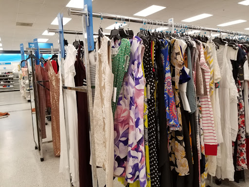 Clothing Store «Ross Dress for Less», reviews and photos, 1388 E Main St, Woodland, CA 95776, USA