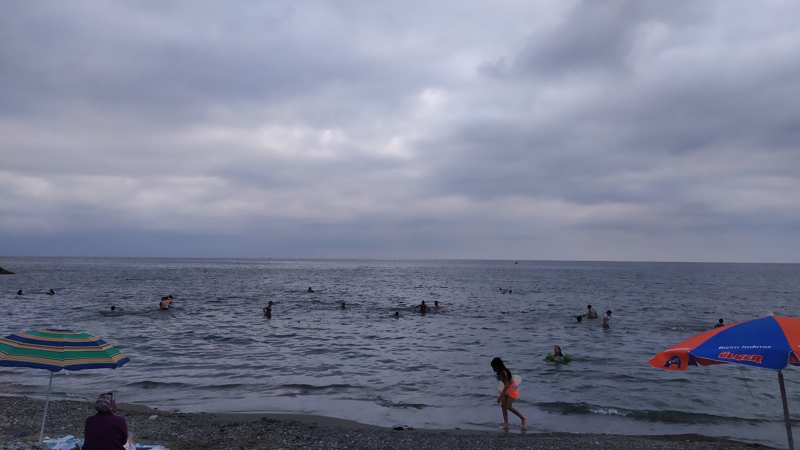 Kiyicik Family Beach'in fotoğrafı düz ve uzun ile birlikte