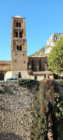 Église Notre-Dame de l'Assomption du Café Moustiers à Moustiers-Sainte-Marie - n°5