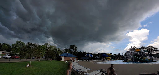 Water Park «Uhrichsville Water Park», reviews and photos, 401 E 12th St, Uhrichsville, OH 44683, USA