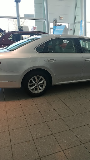 Volkswagen Dealer «Mike Haggerty VW», reviews and photos, 8920 S Cicero Ave, Oak Lawn, IL 60453, USA