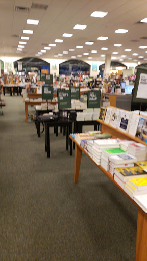 Book Store «Barnes & Noble», reviews and photos, 5141 Peachtree Pkwy, Norcross, GA 30092, USA