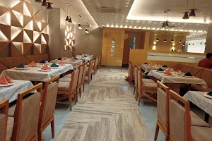EMINENCE RESTAURANT AND BANQUET image