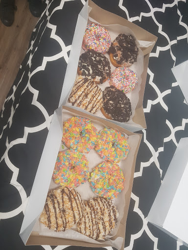 Donut Shop «Donut Bar + Coffee», reviews and photos, 29039 Southfield Rd, Southfield, MI 48076, USA